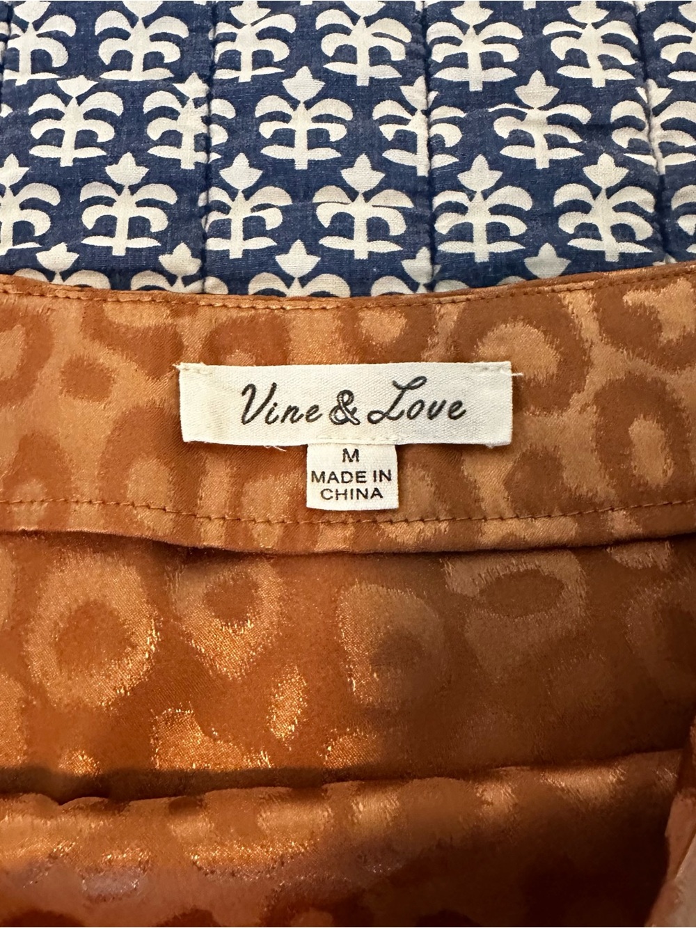 Vine & Love Rose Gold Leopard Jacquard Skirt - Picture 5 of 7